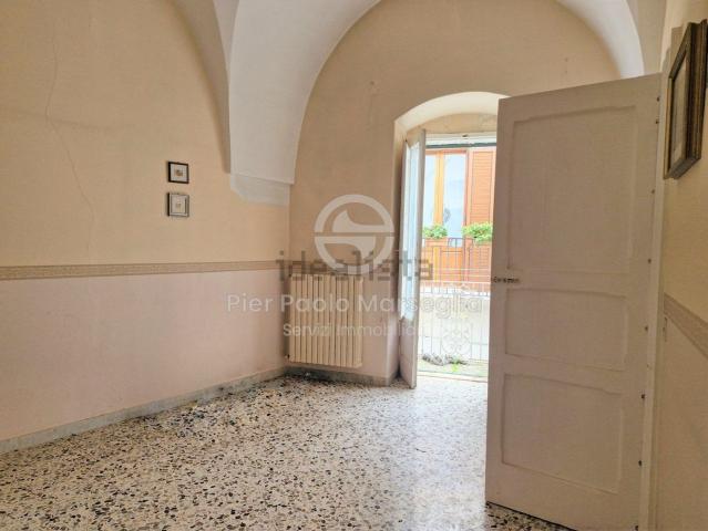 Appartamento in vendita di 145 m² in Vico Flavio Gioia