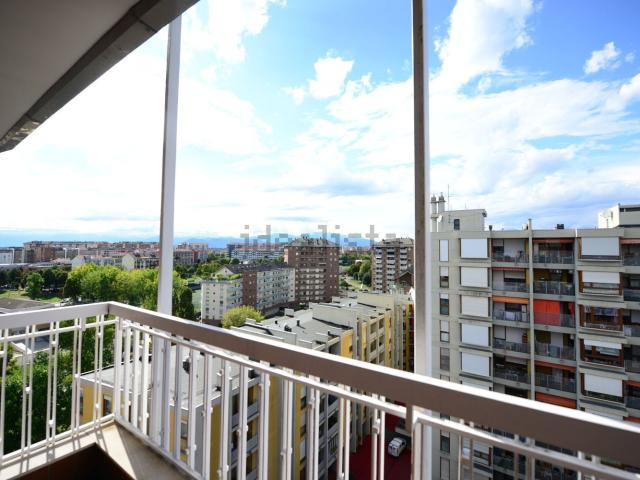 Appartamento in vendita di 145 m² in Corso Monte Cucco
