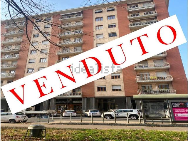 Appartamento in vendita di 145 m² in Piazza Carlo Montanari, 160