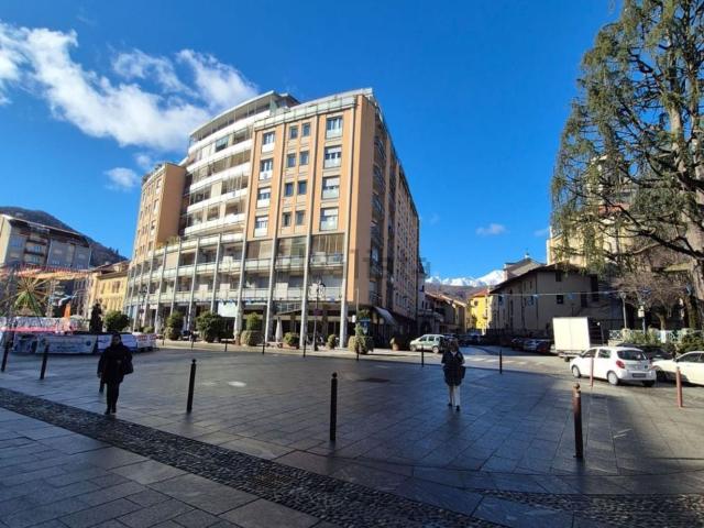 Appartamento in vendita di 145 m² in Piazza Giuseppe Mazzini