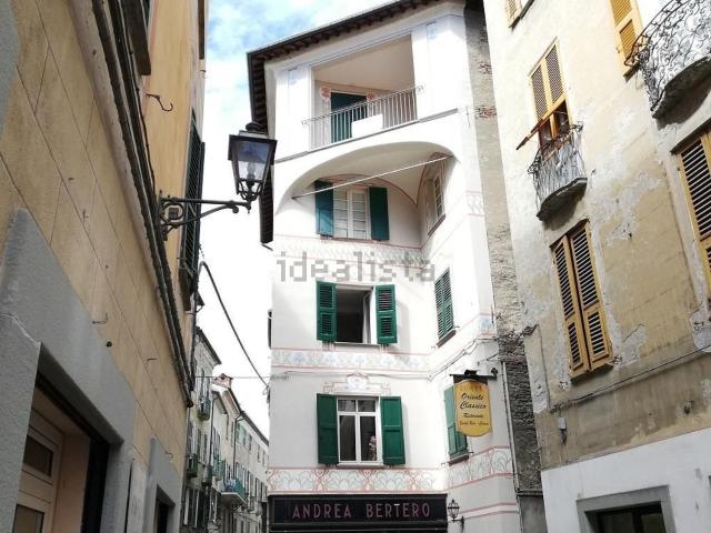 Appartamento in vendita di 145 m² in Piazza Giuseppe Mazzini, 31
