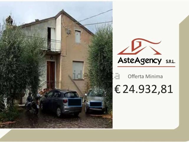 Appartamento in vendita di 145 m² in Strada Fonte Carrà, 12