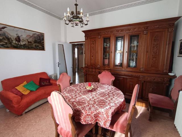 Appartamento in vendita di 146 m²
