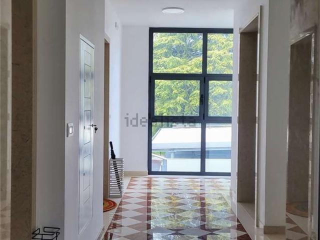 Appartamento in vendita di 146 m²