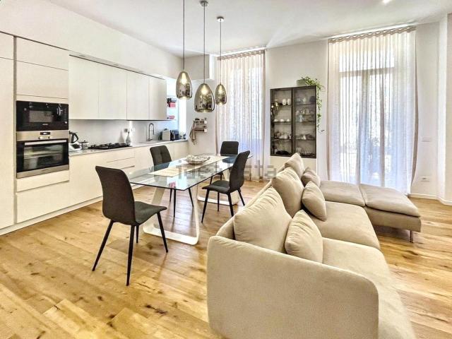 Appartamento in vendita di 146 m²