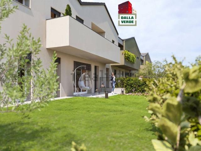 Appartamento in vendita di 146 m² in Via Carlo Rosselli