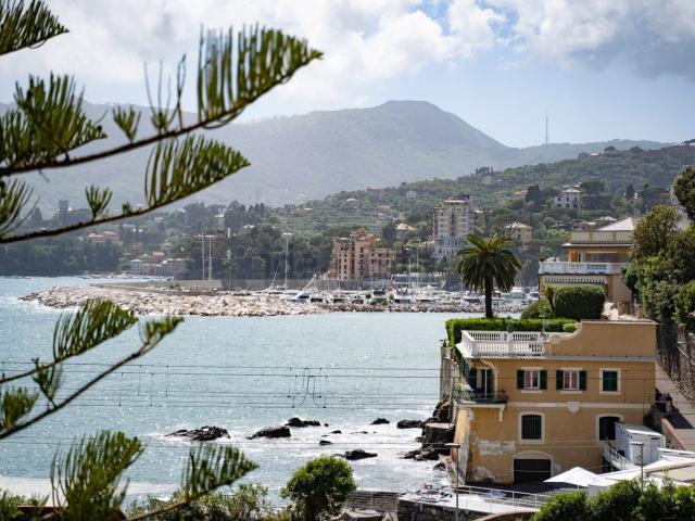 Appartamento in vendita di 146 m² in Via Aurelia
