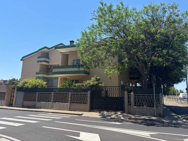 Appartamento in vendita di 146 m² in Via Gorizia