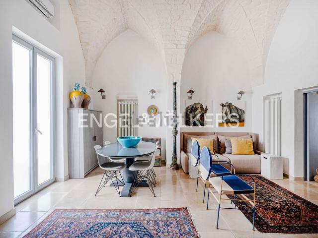 Appartamento in vendita di 146 m² in Via Giosue Carducci