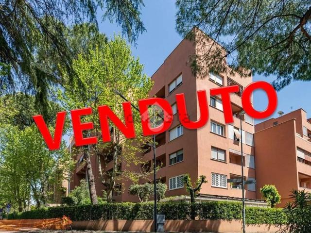 Appartamento in vendita di 146 m² in Via dell&apos Automobilismo, 139