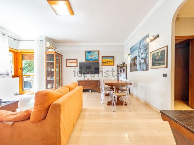 Appartamento in vendita di 146 m² in Via delle Baleari, 225