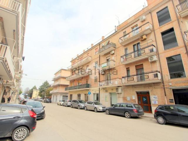 Appartamento in vendita di 146 m² in Via Emanuele e Giuseppe Cavalli, 15