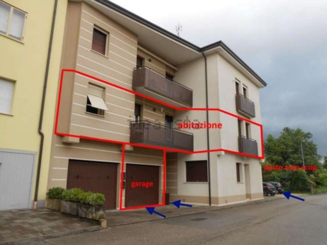 Appartamento in vendita di 146 m² in Via Emilia