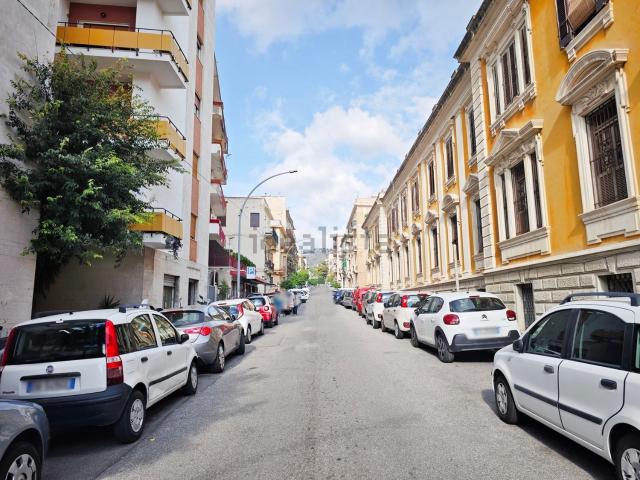 Appartamento in vendita di 146 m² in Via Felice Bisazza, 21