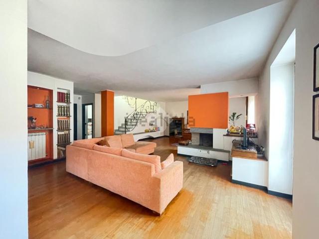 Appartamento in vendita di 126 m² in Via Ospedale, 56