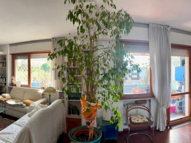 Appartamento in vendita di 146 m² in Via Montello