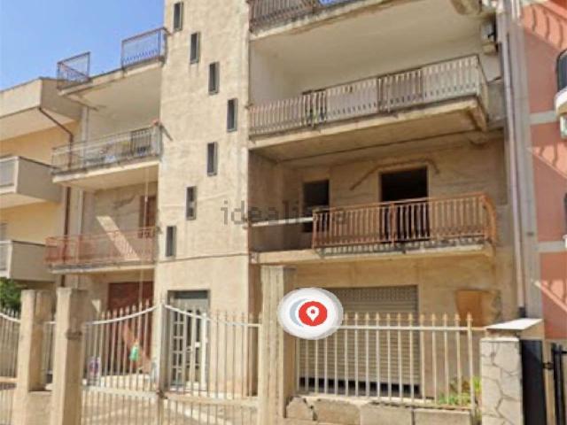 Appartamento in vendita di 146 m² in Via Panagulis, 11