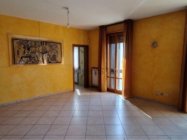 Appartamento in vendita di 146 m² in Via Parma, 5