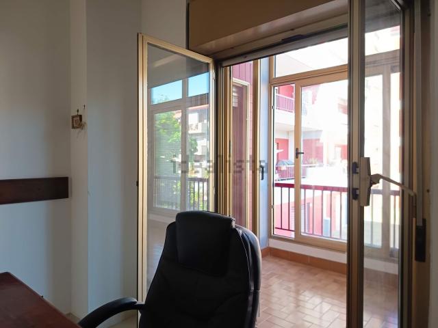 Appartamento in vendita di 146 m² in Via Pietrantonio Vegliante