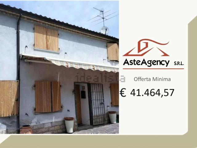 Appartamento in vendita di 146 m² in Via Tomba, 16