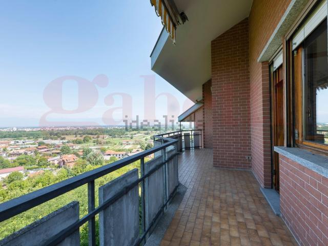 Appartamento in vendita di 146 m² in Via Valle della Quiete, 24