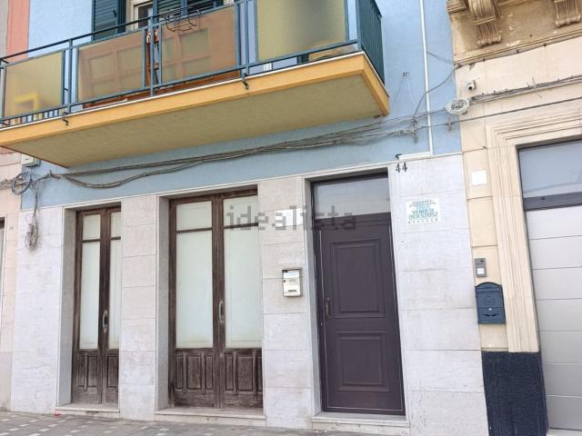 Appartamento in vendita di 146 m² in Via X Ottobre