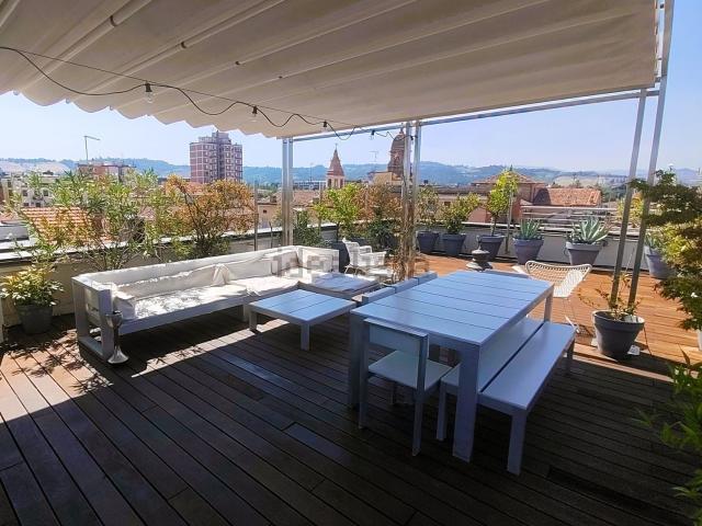 Appartamento in vendita di 146 m² in Viale XX Settembre, 61