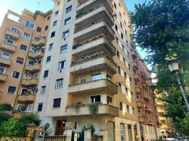 Appartamento in vendita di 146 m² in Viale Angelico