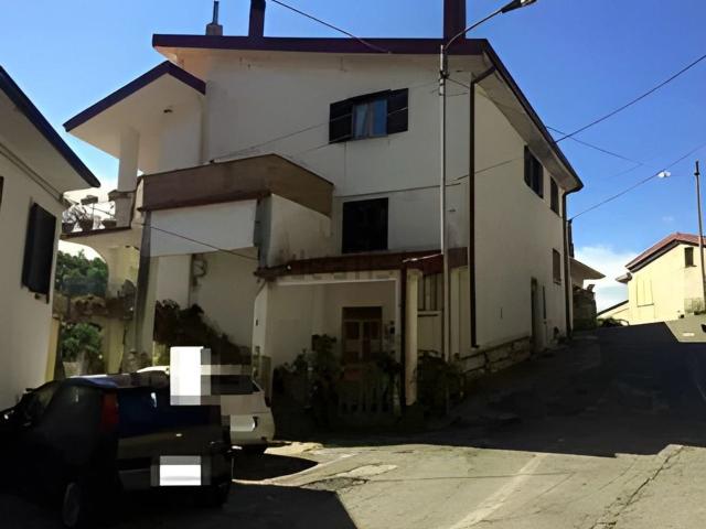 Appartamento in vendita di 146 m² in Contrada Ferrante