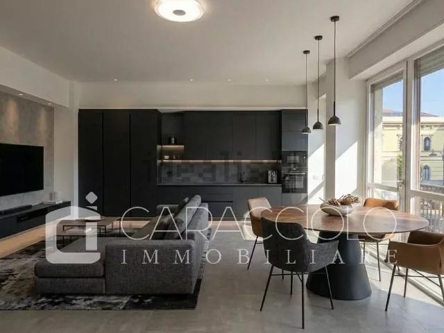 Appartamento in vendita di 146 m² in Piazza Trento e Trieste, 1