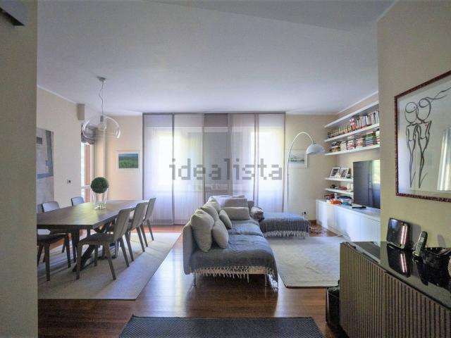 Appartamento in vendita di 146 m² in Strada Comunale da San Vito a Revigliasco, 362