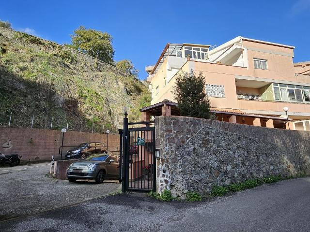 Appartamento in vendita di 146 m² in Strada Comunale San Michele Portella, 28
