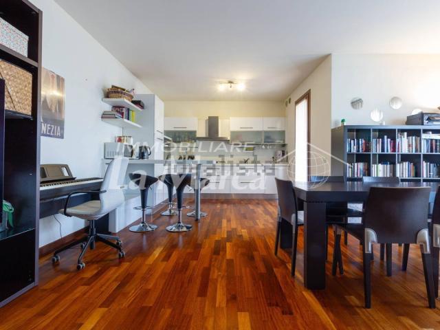 Appartamento in vendita di 147 m²