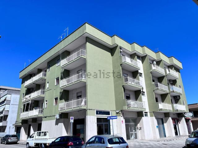 Appartamento in vendita di 147 m² in Via Alcide De Gasperi