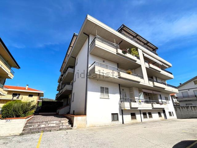 Appartamento in vendita di 147 m² in Via Galileo Galilei, 19