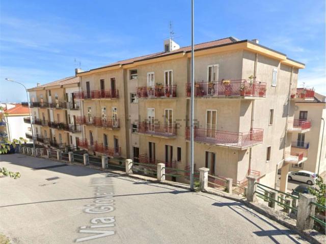 Appartamento in vendita di 147 m² in Via Giovanni XXIII, 1