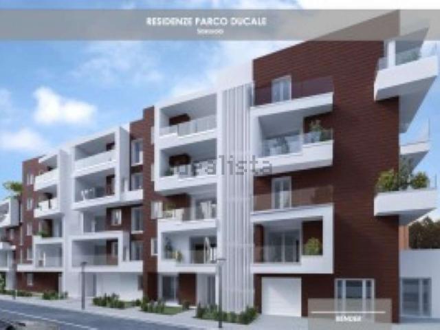 Appartamento in vendita di 147 m² in Via E. Alessandrini