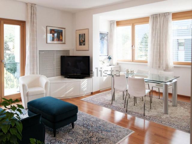 Appartamento in vendita di 147 m² in Via Fago