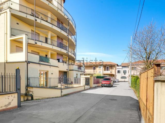 Appartamento in vendita di 147 m² in Via Macerata, 4