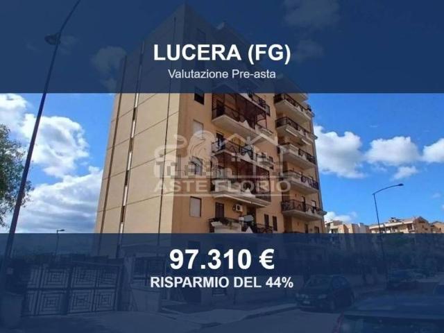 Appartamento in vendita di 147 m² in Via Nicola Campanile, 85