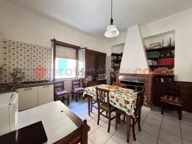 Appartamento in vendita di 147 m² in Via Santa Lucia