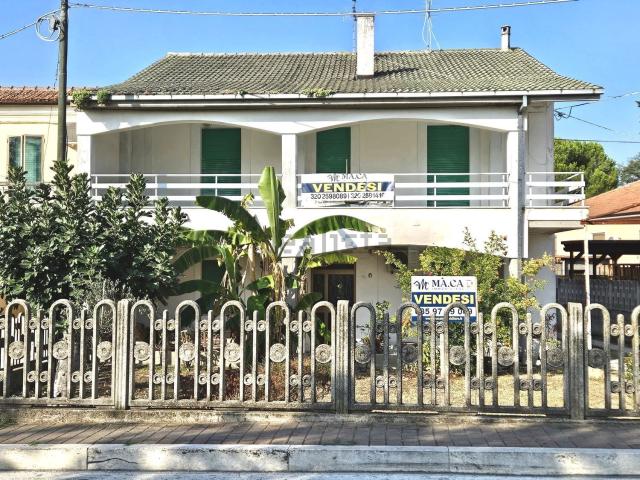 Appartamento in vendita di 147 m² in Via Piave