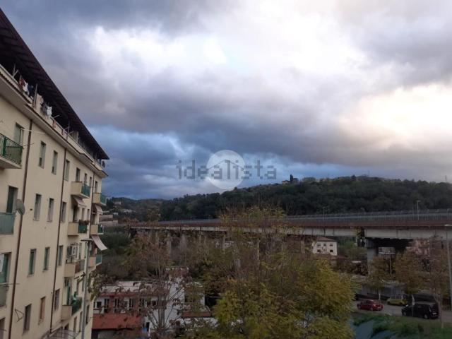 Appartamento in vendita di 147 m² in Via Romualdo Montagna, 52