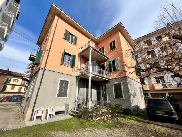 Appartamento in vendita di 147 m² in Via Torino, 139
