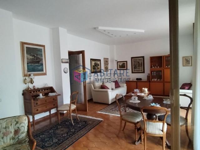 Appartamento in vendita di 147 m² in Viale Goffredo Mameli