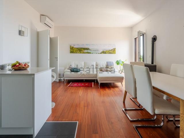 Appartamento in vendita di 147 m² in Località Sistiana, 15