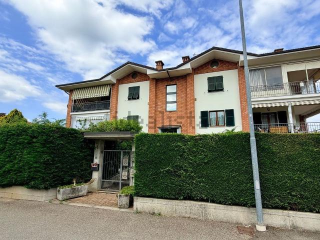 Appartamento in vendita di 148 m² in Via C.Zuccotti, 1
