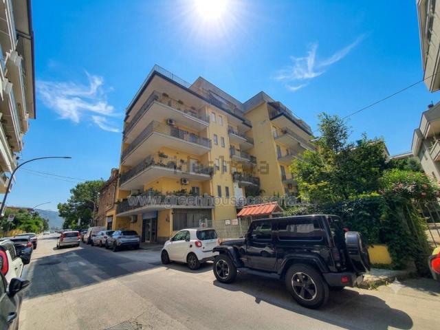 Appartamento in vendita di 148 m² in Via Amalfi Repubblica Marinara, 14