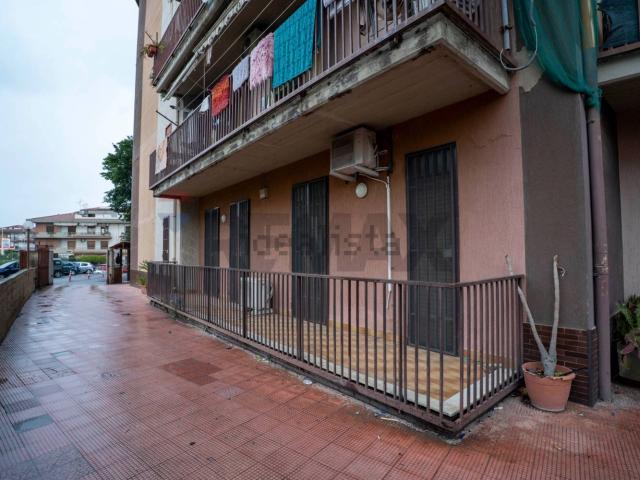 Appartamento in vendita di 148 m² in Via Antonio Locatelli, 13