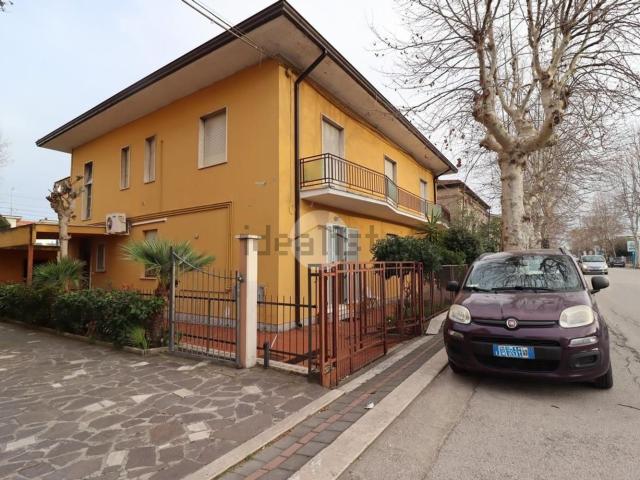 Appartamento in vendita di 148 m² in Via Galileo Galilei, 278